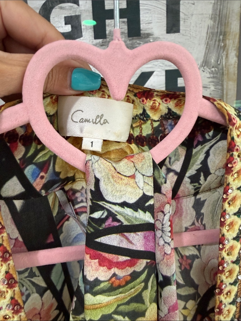 Camilla silk tie robe - Picture 14 of 14